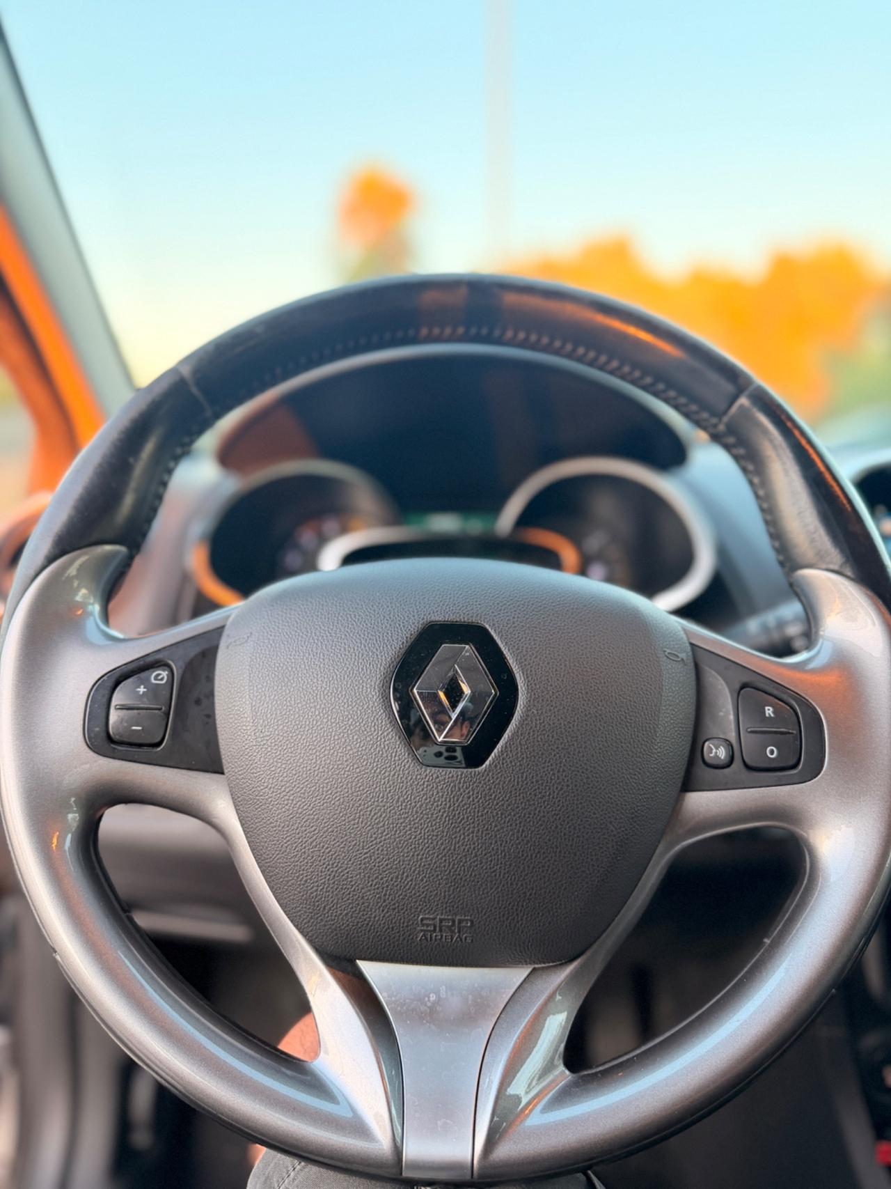 Renault Clio 1.5 dCi Energy-2015 NAVI/LED