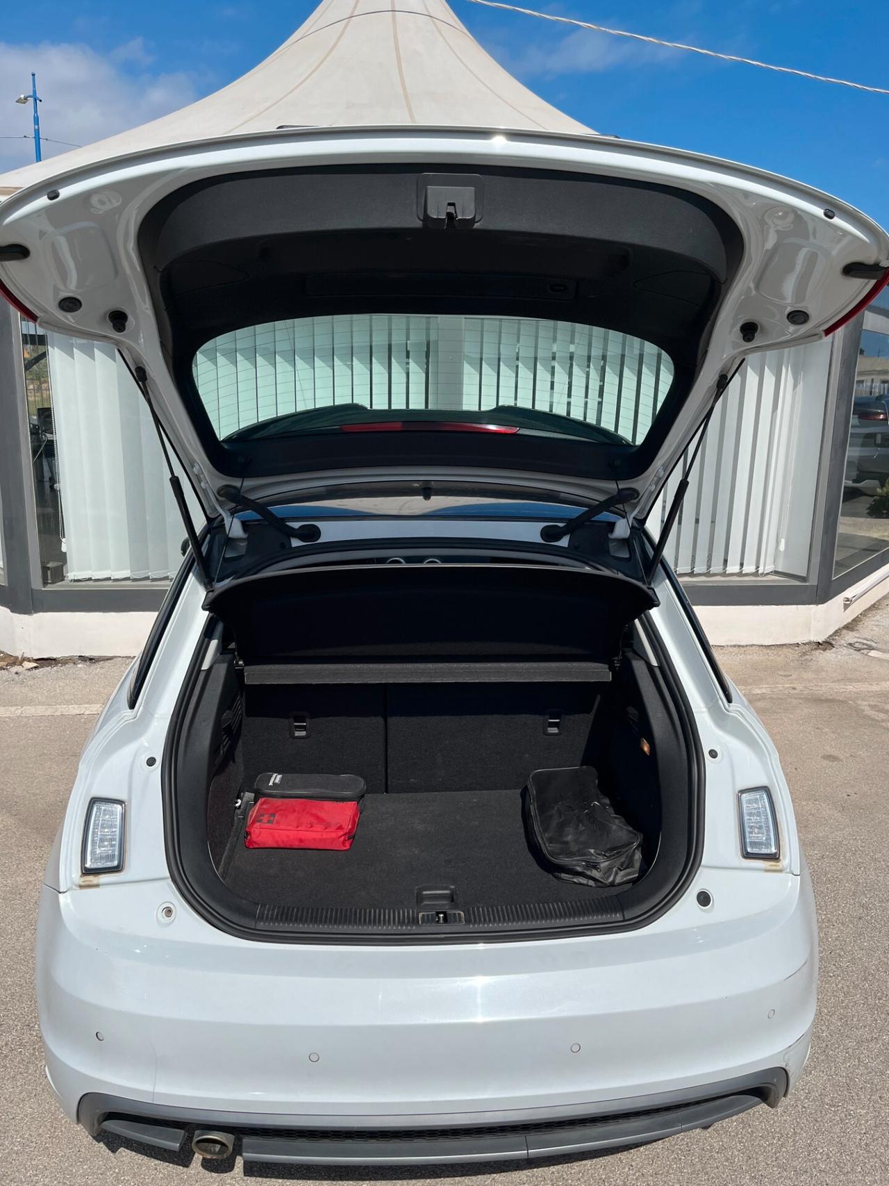 Audi A1 SPB 1.6 TDI S line edition