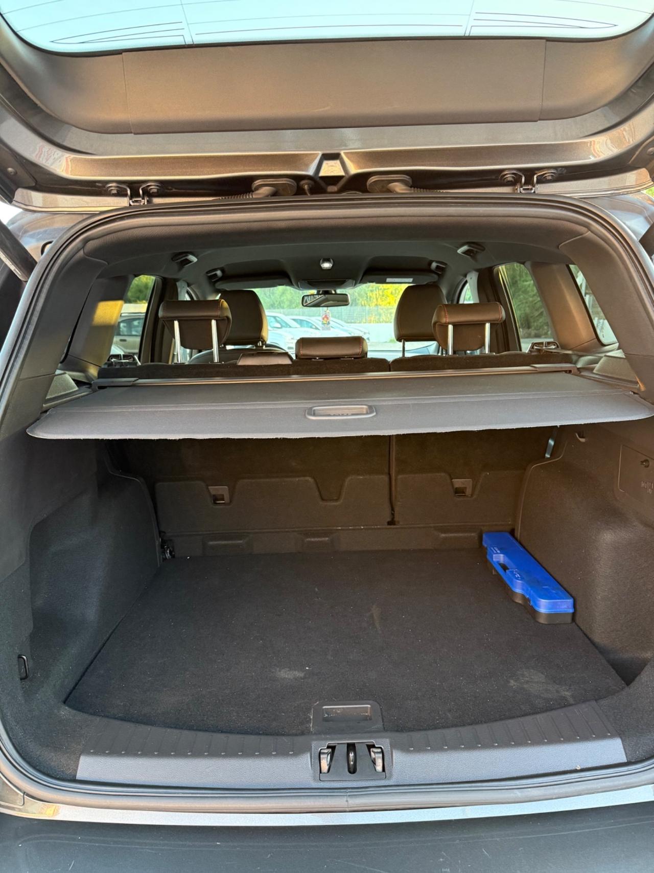 Ford Kuga 2.0 TDCI 150 CV S&S 4WD Powershift ST-Line
