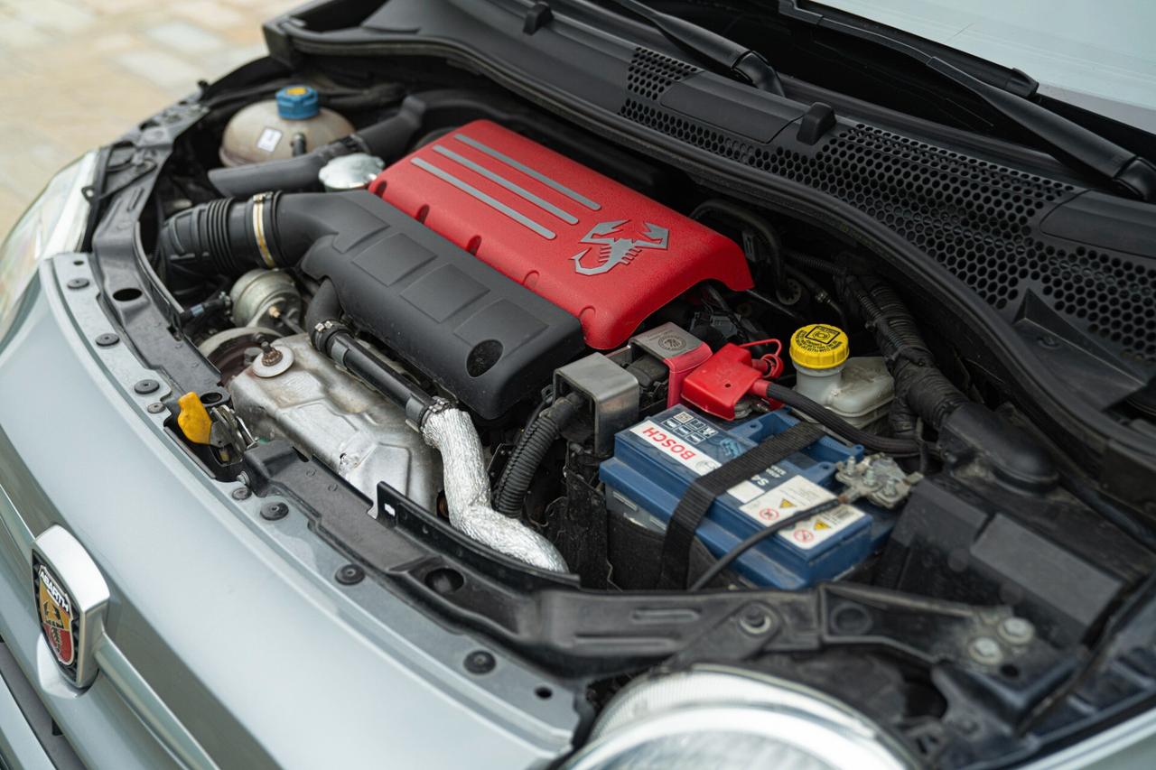 Abarth 695 RIVALE - RDS01875