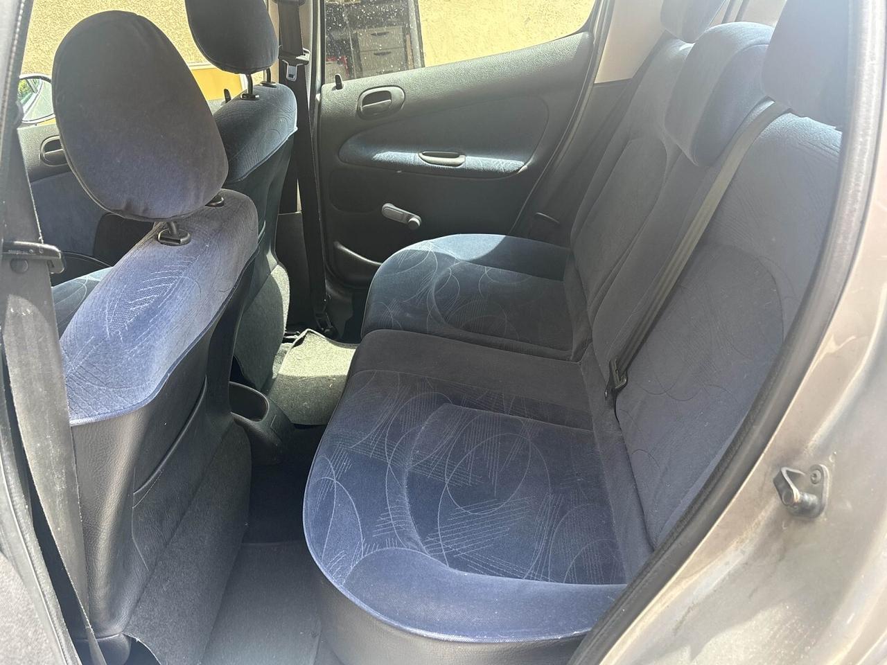 Peugeot 206 1.4 5 porte