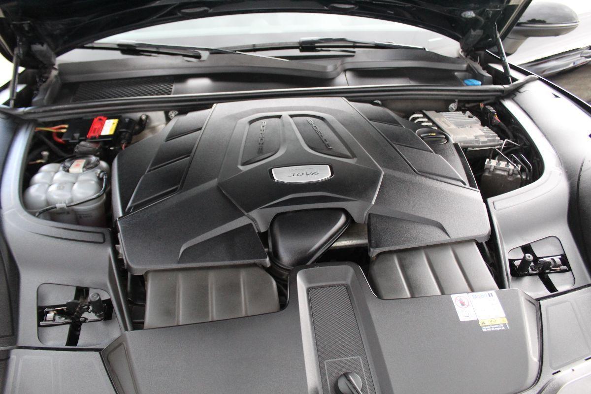 PORSCHE - Cayenne Coupe' - 3.0 V6 Platinum Edition