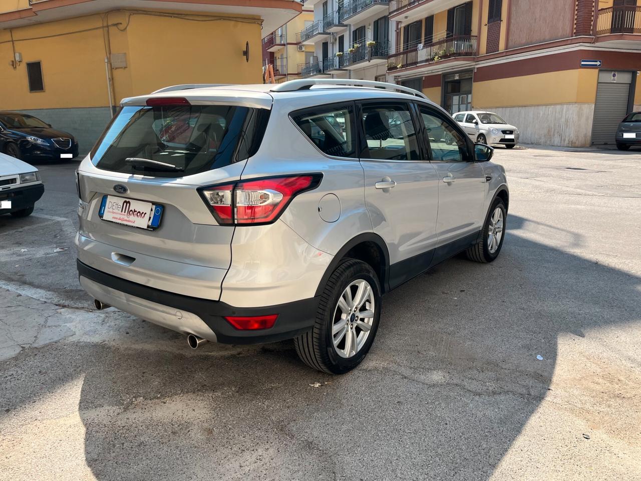Ford Kuga 1.5 TDCI 120 CV S&S 2WD Business
