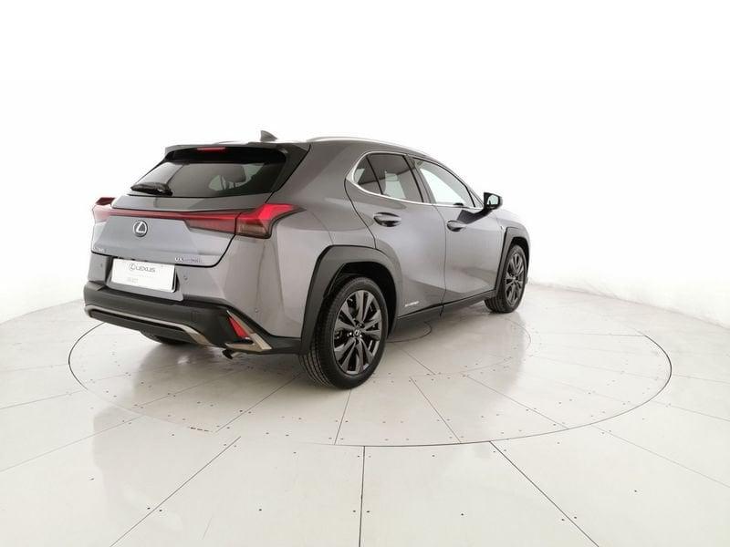 Lexus UX 250h 2.0 F-Sport 2wd cvt