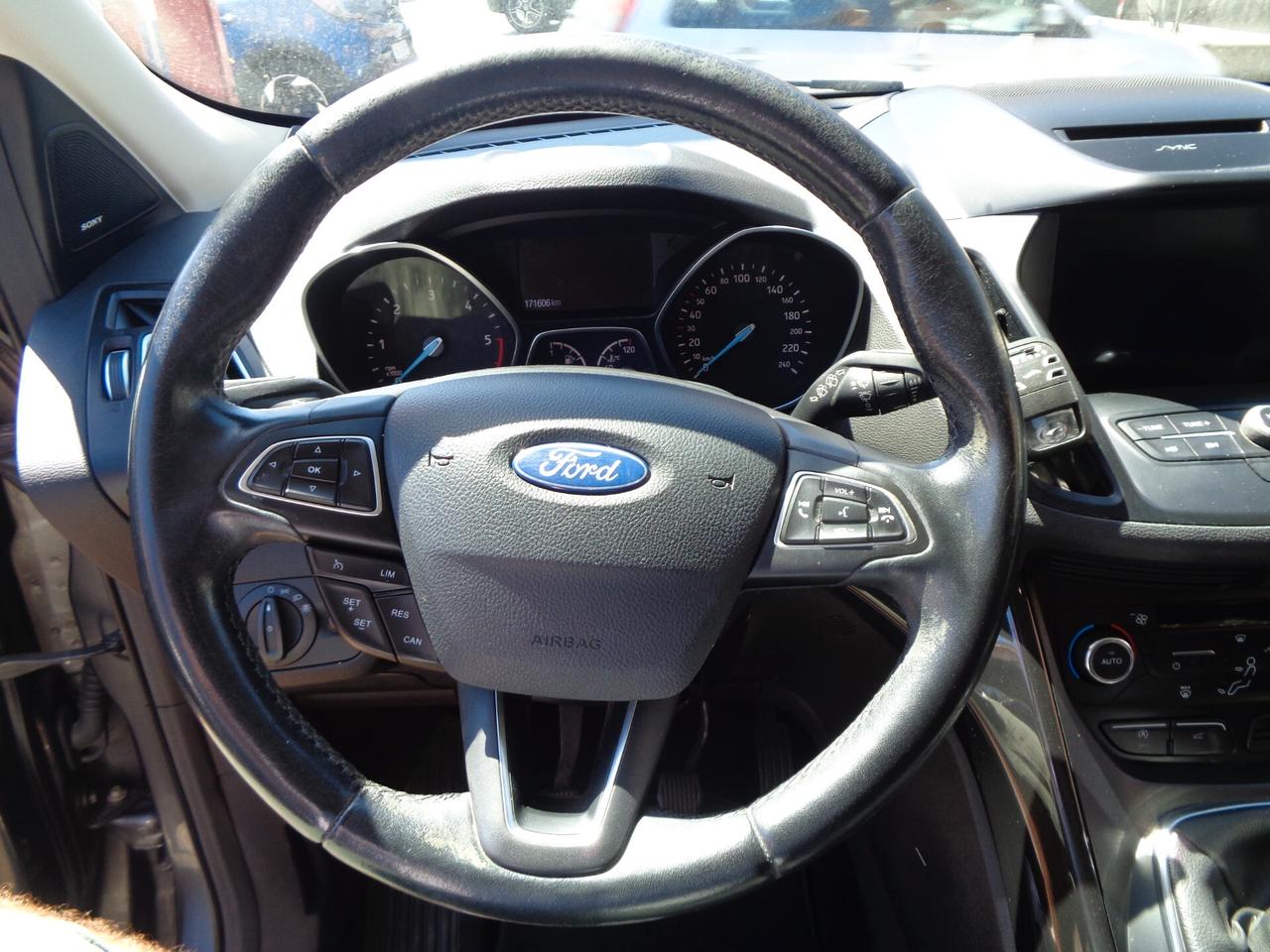 Ford Kuga 1.5 TDCI 120 CV S&S 2WD ST-Line