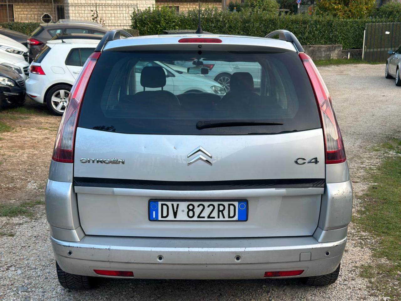 Citroen C4 GRAND PICASSO 1.6 HDi 110 7 POSTI