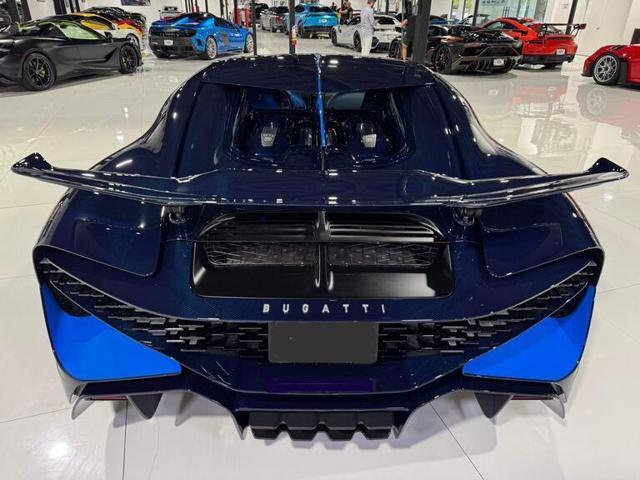 BUGATTI Other DIVO 8.0 W16 1500 HP "1 of 40 FOR THE WORLD"