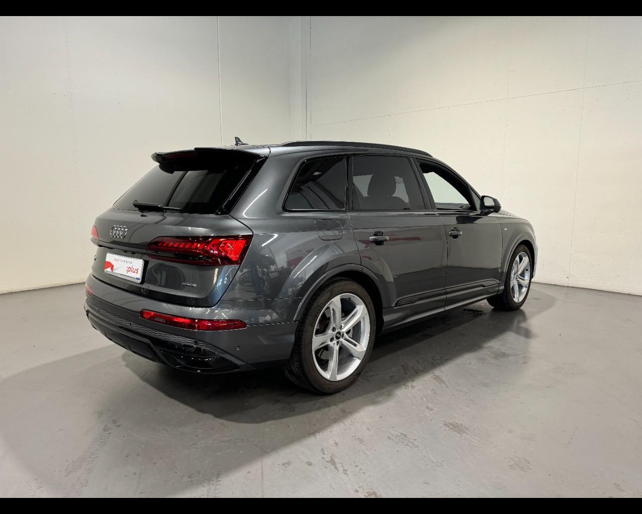 AUDI Q7 55 TFSI e QUATTRO TIPTRONIC SPORT