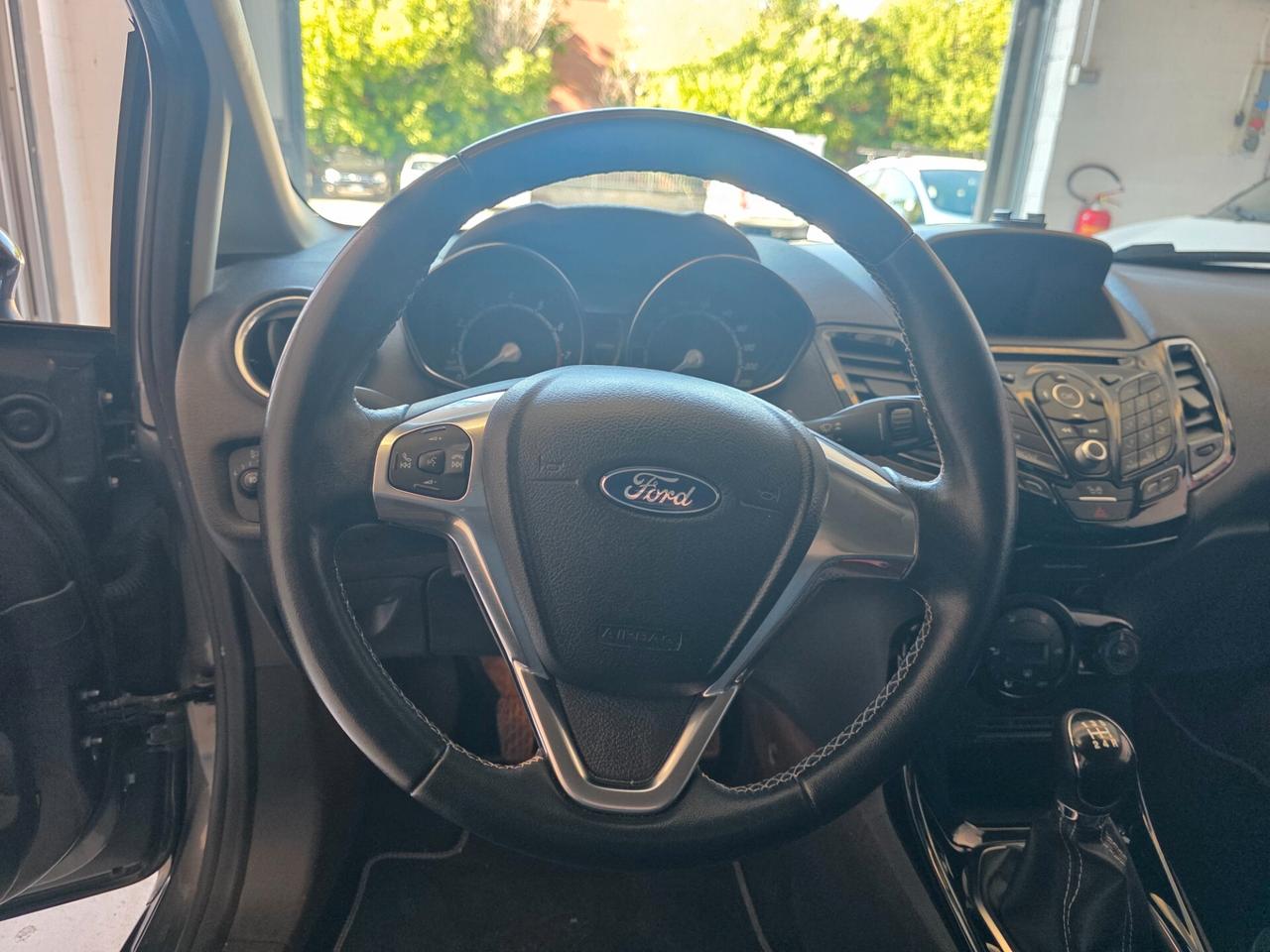 Ford Fiesta Titanium 1.4cc benzina GPL