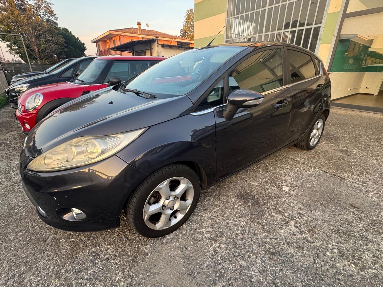 Ford Fiesta 1.4 5 porte Bz.- GPL Titanium