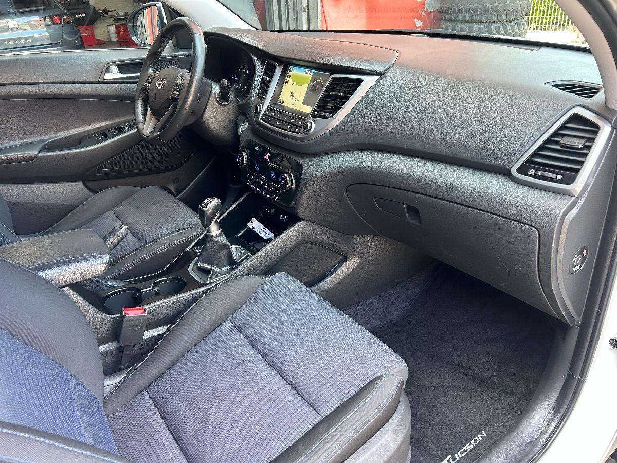 HYUNDAI - Tucson - 1.7 CRDi 115CV XPossible