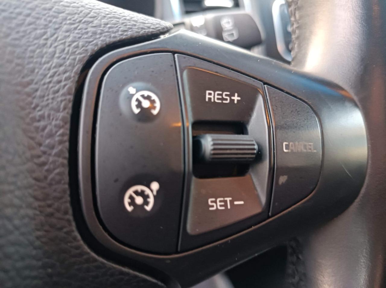 Kia Carens 1.7 CRDi 115 CV Cool