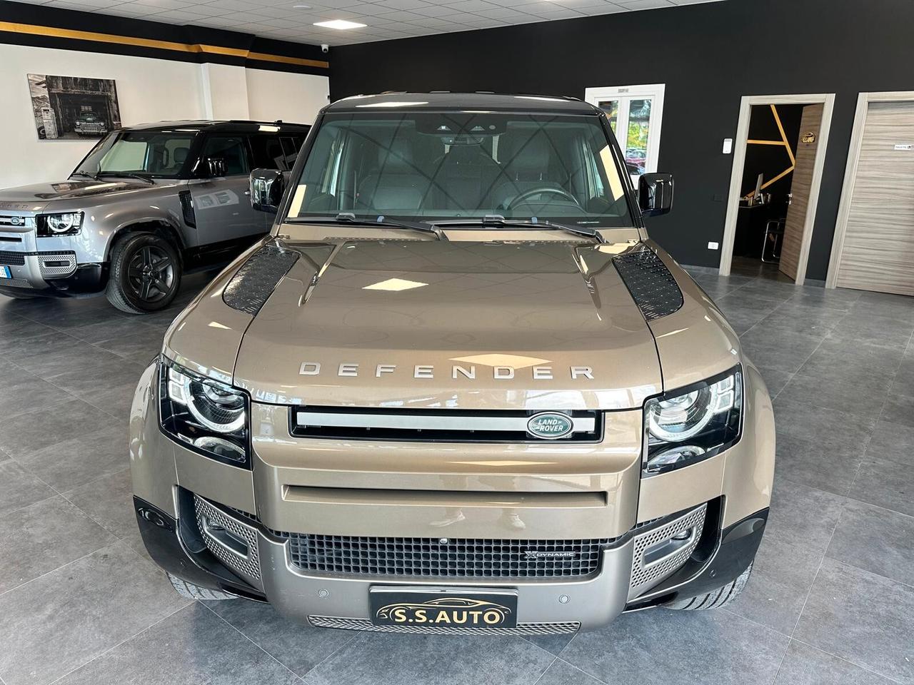 Land Rover Defender 90 3.0D I6 200 CV AWD Auto X-Dynamic HSE