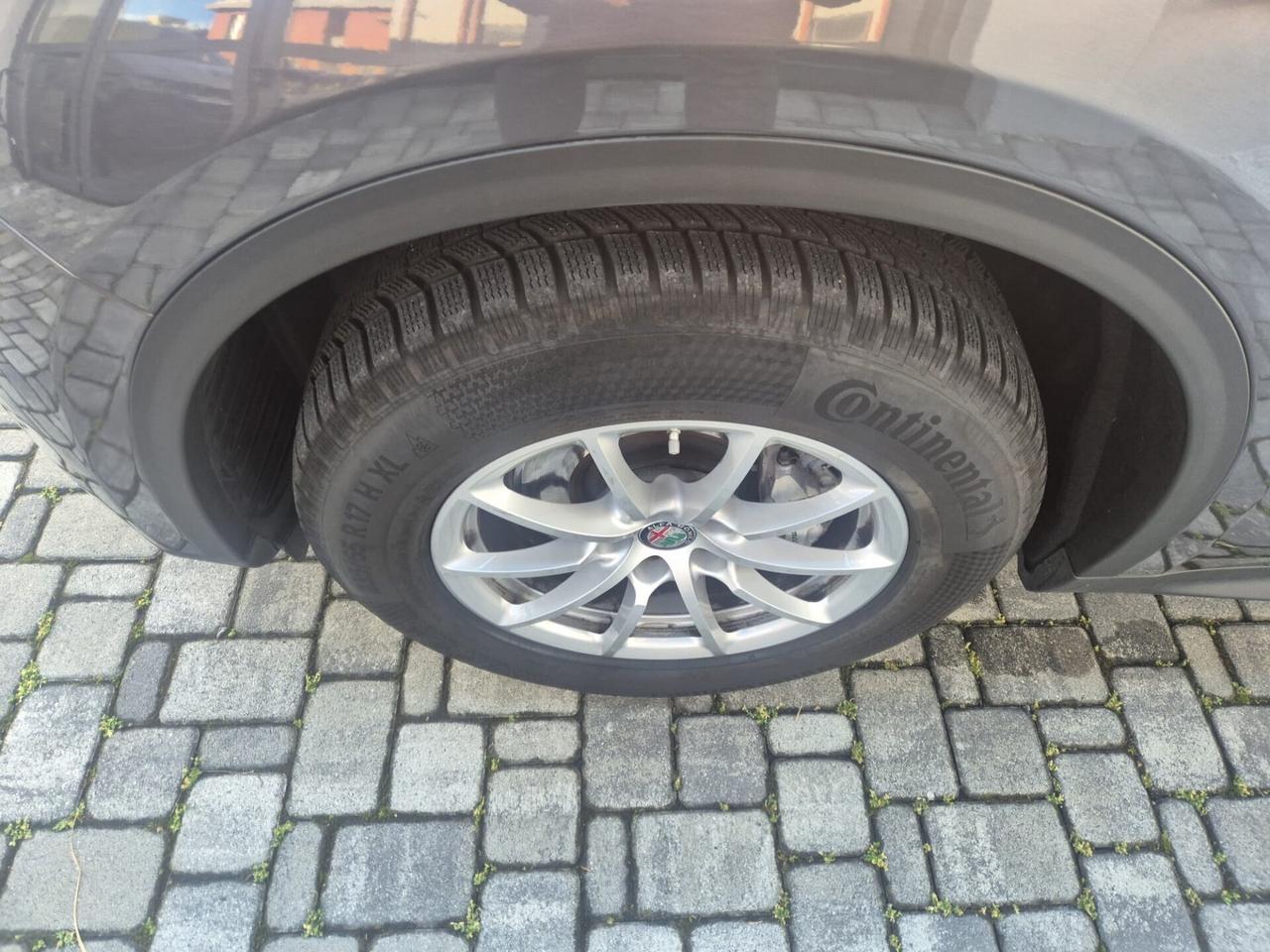 Alfa Romeo Stelvio 2.2 Turbodiesel 190 CV AT8 Q4 E