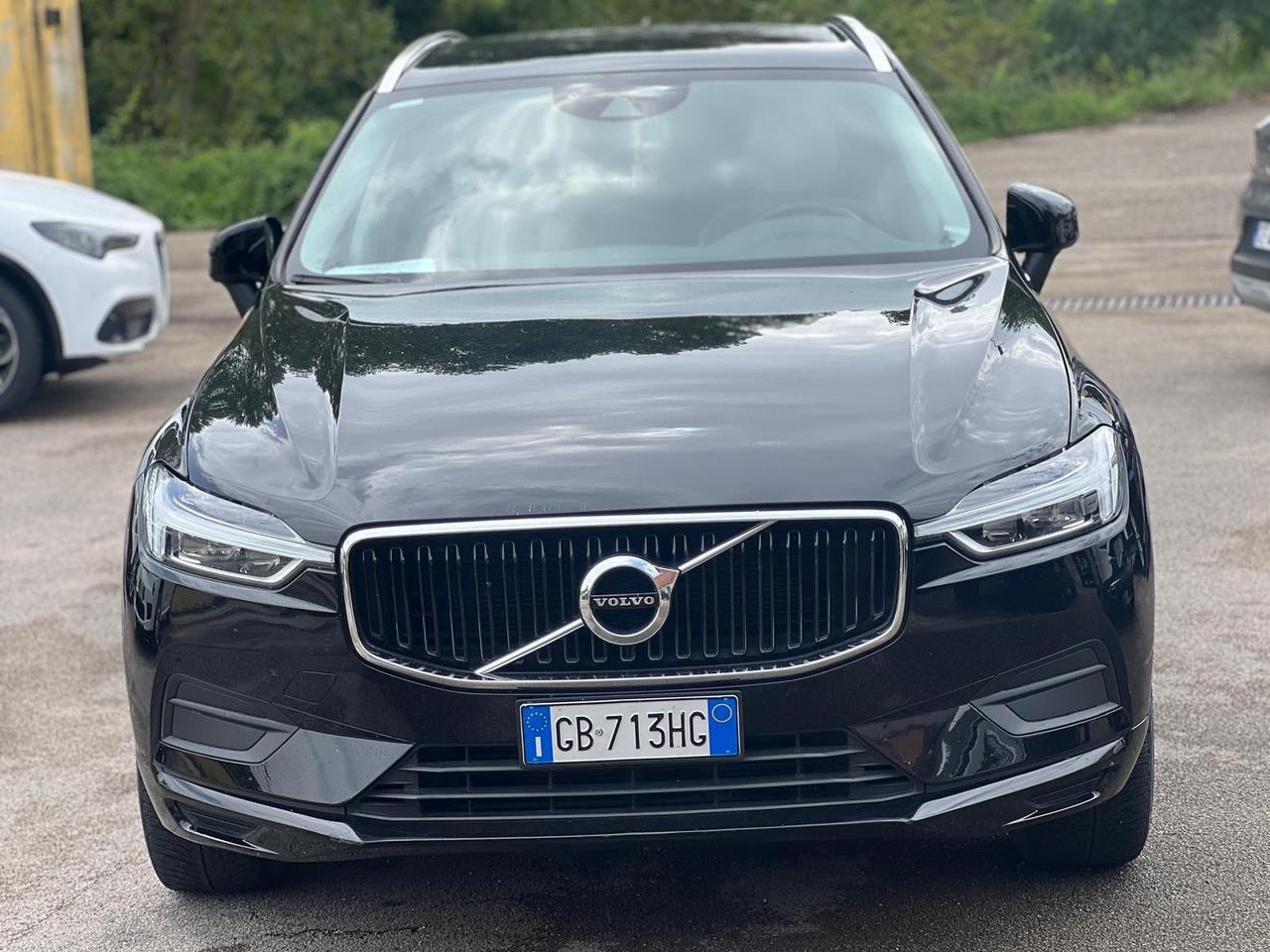 Volvo XC 60 XC60 B4 (d) AWD Geartronic R-design