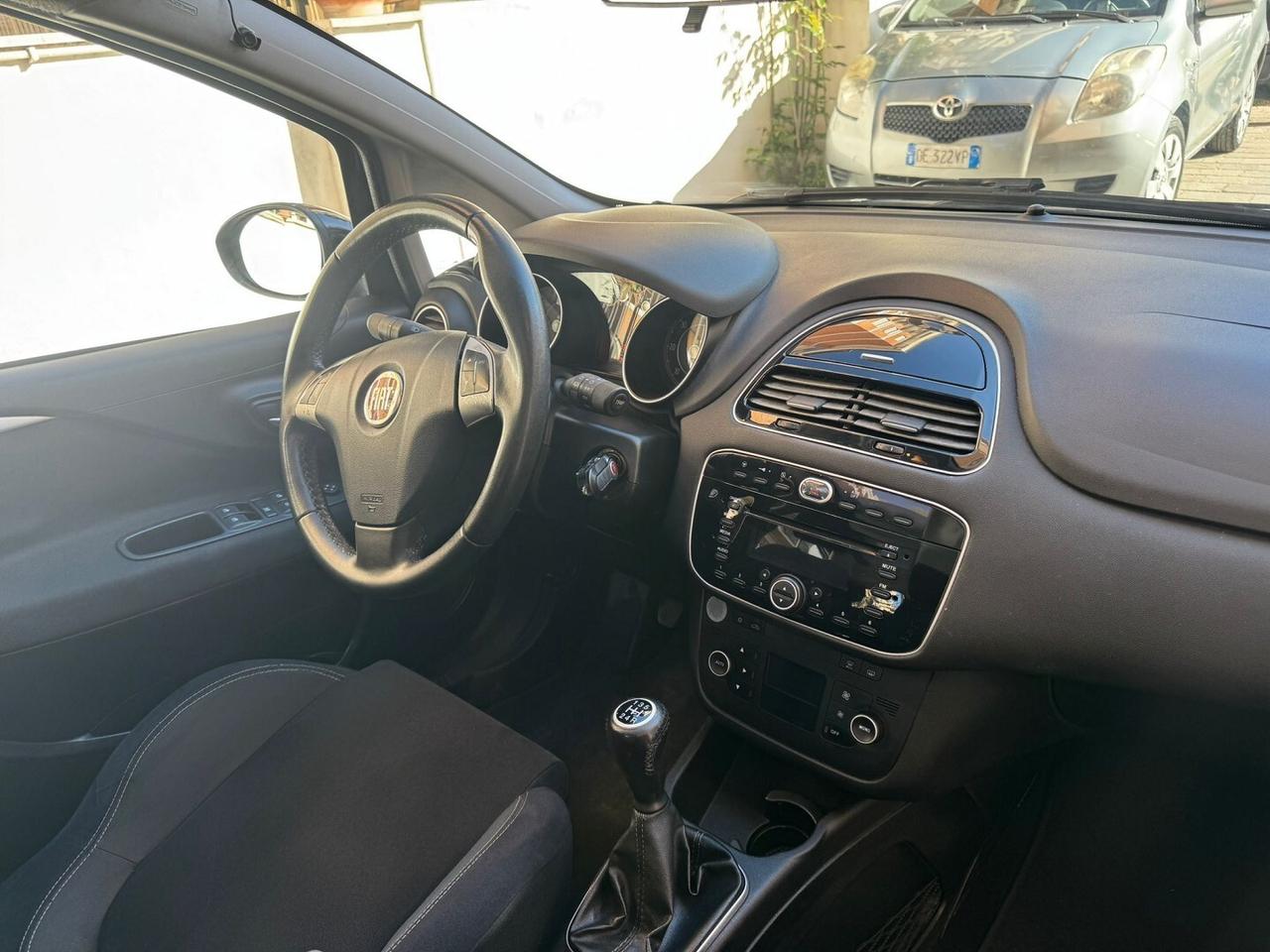 FIAT Punto 1.3 MJT S&S 85CV ECO Lounge