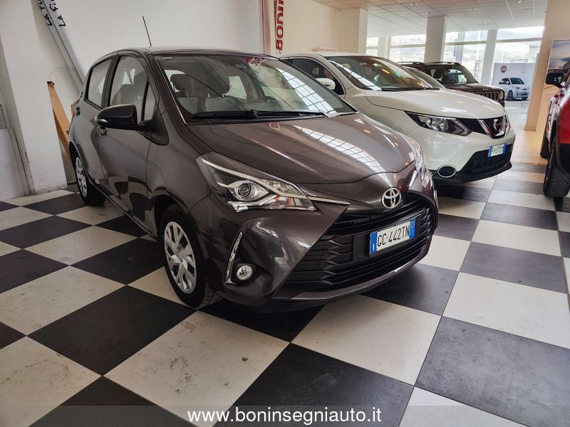 Toyota Yaris 1.0 72 CV 5 porte Active