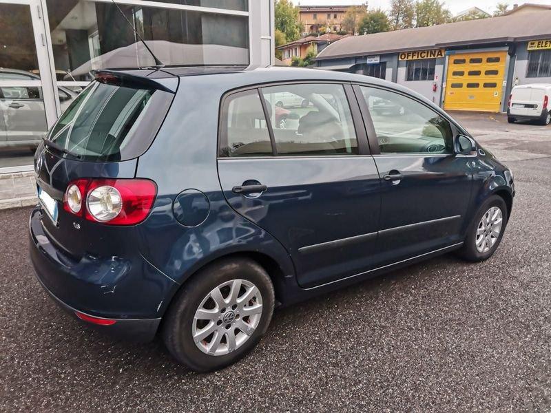 Volkswagen Golf Golf Plus 5p 1.6 102cv Comfortline