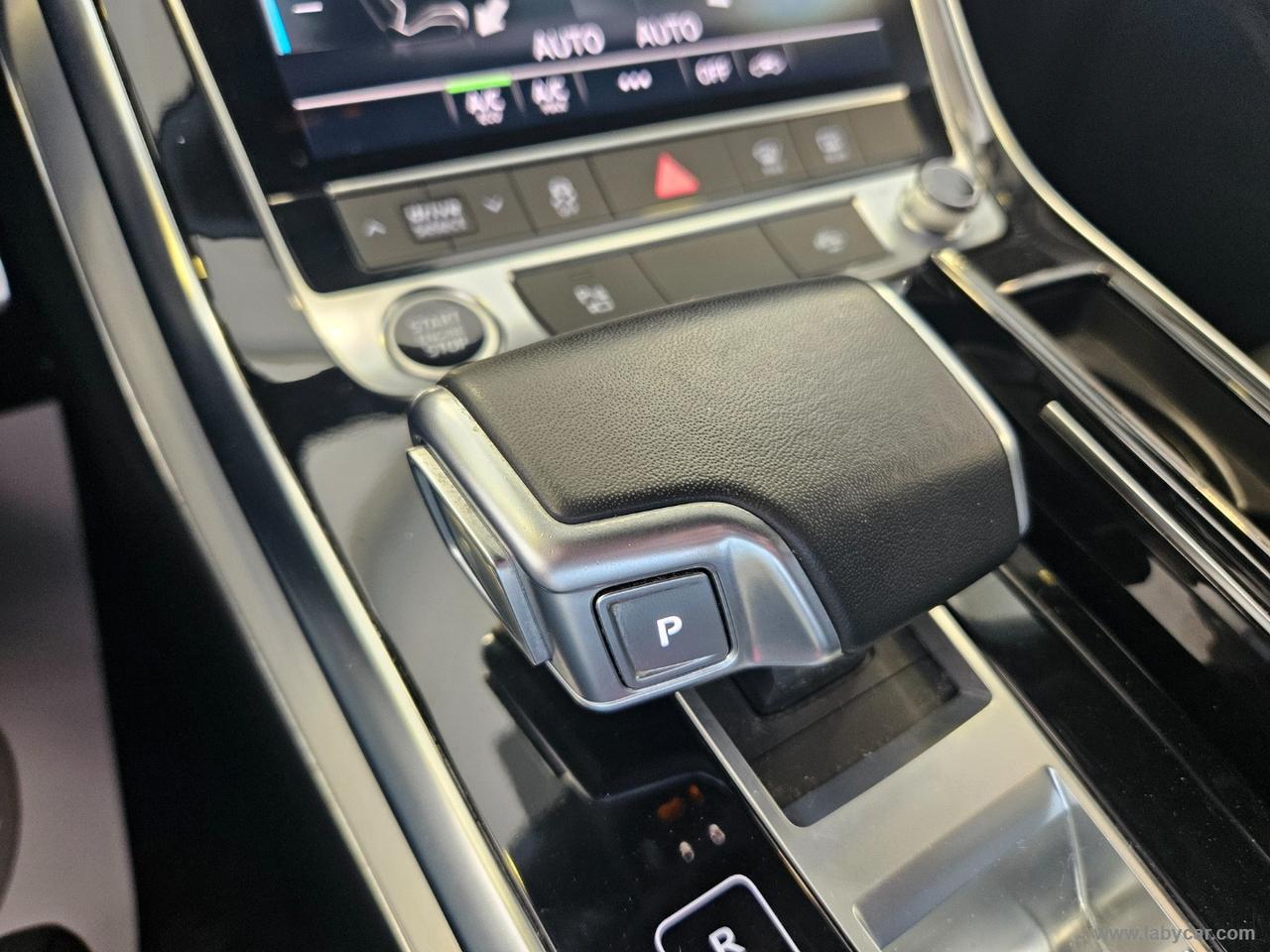 AUDI Q8 50 TDI 286 CV quattro tiptronic S-LINE