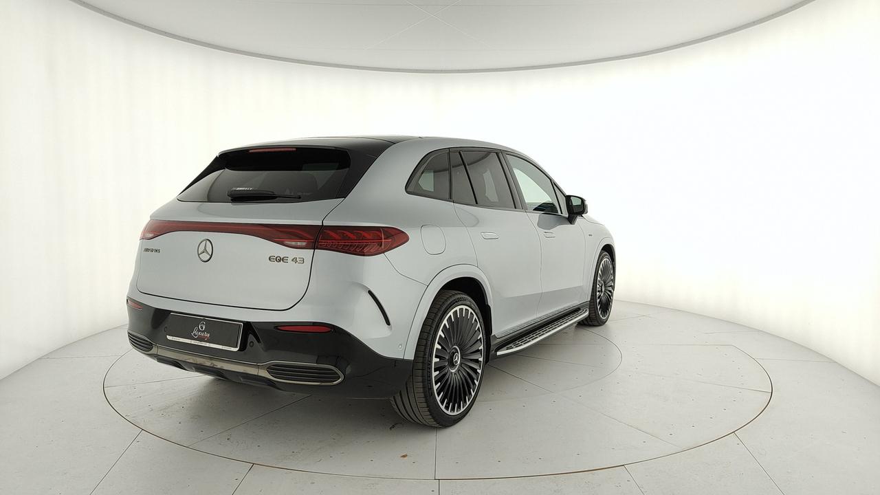 Mercedes-Benz EQE Suv AMG 43 AMG Line Premium Plus 4matic