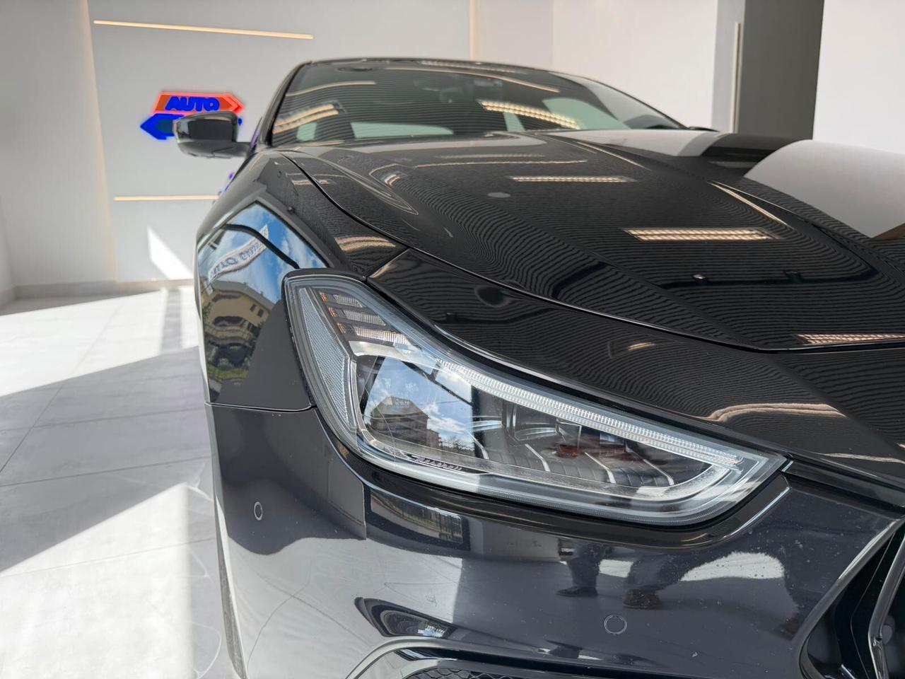 Maserati Ghibli V6 Diesel 275 CV Gransport