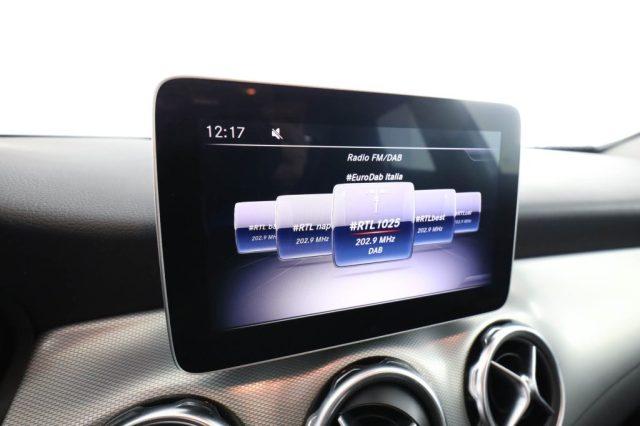 MERCEDES-BENZ CLA sse GLA GLA 180 Sport
