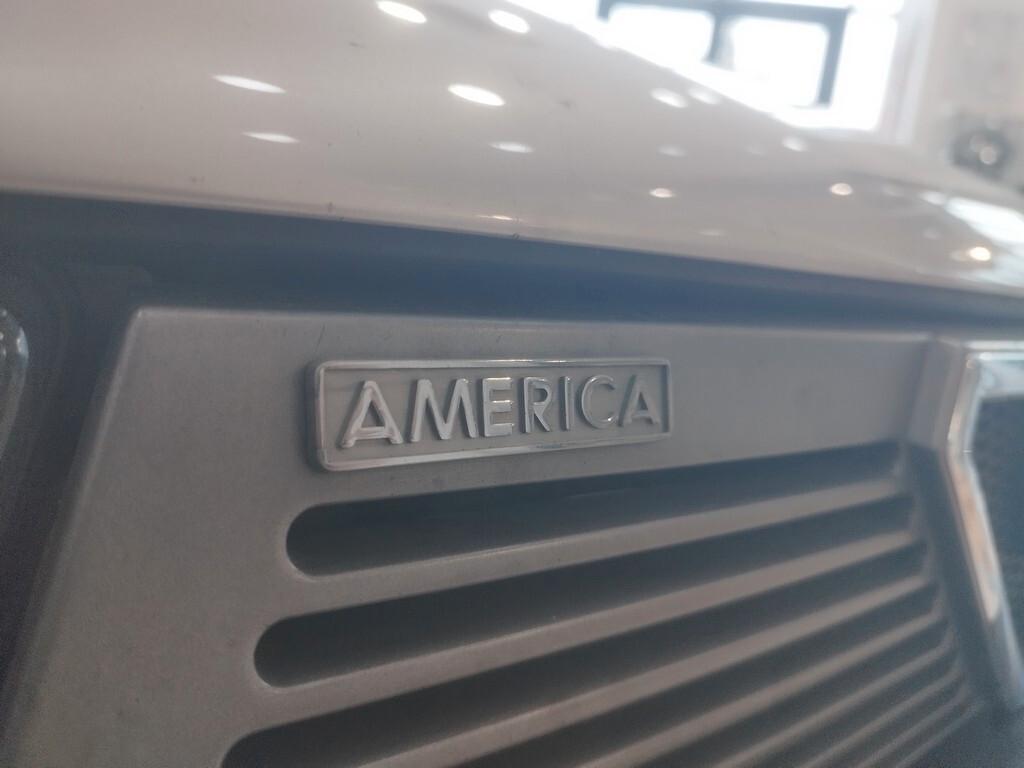 Alfa Romeo 75 3.0i V6 America