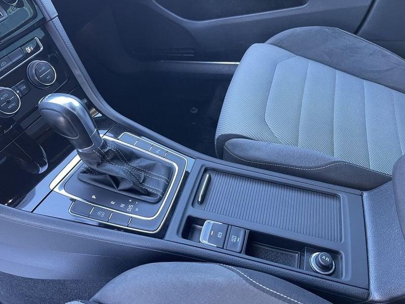 Volkswagen Golf 5p 1.6 tdi Sport Edition 110cv dsg