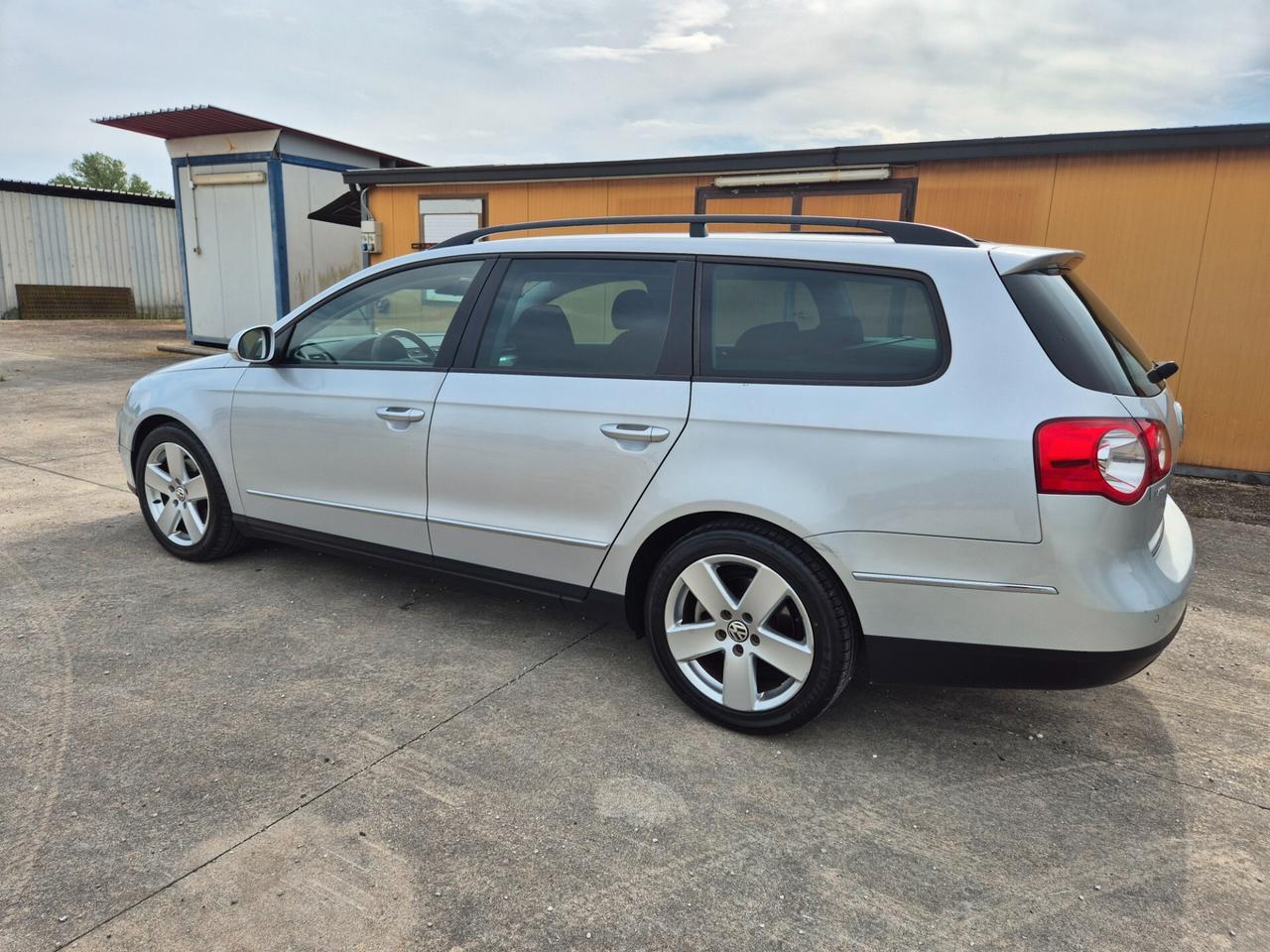 Volkswagen Passat 2.0 TDI DPF Var. Comfortline