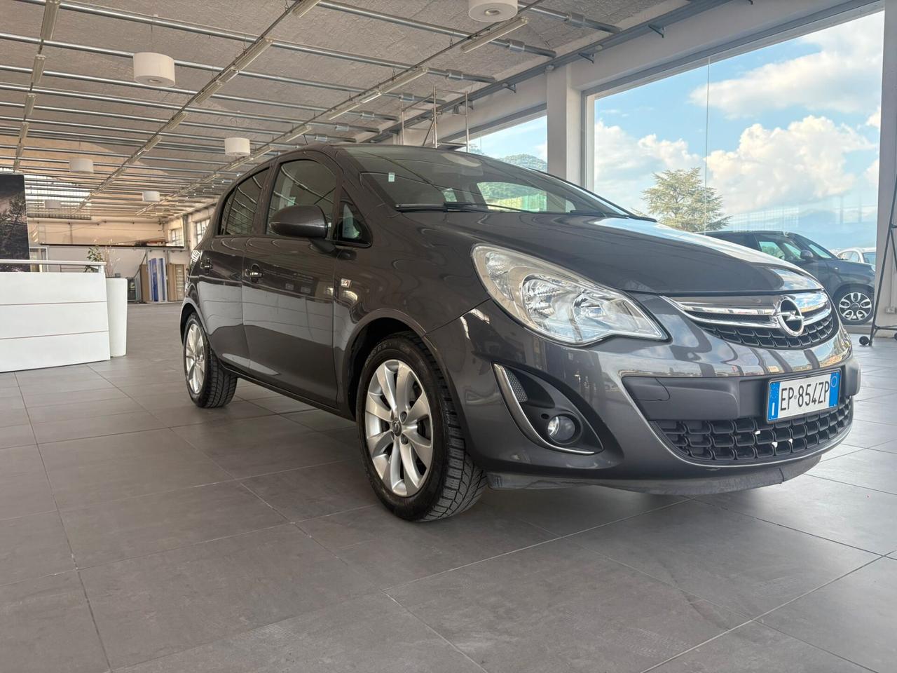 Opel Corsa 1.2 5 porte Edition