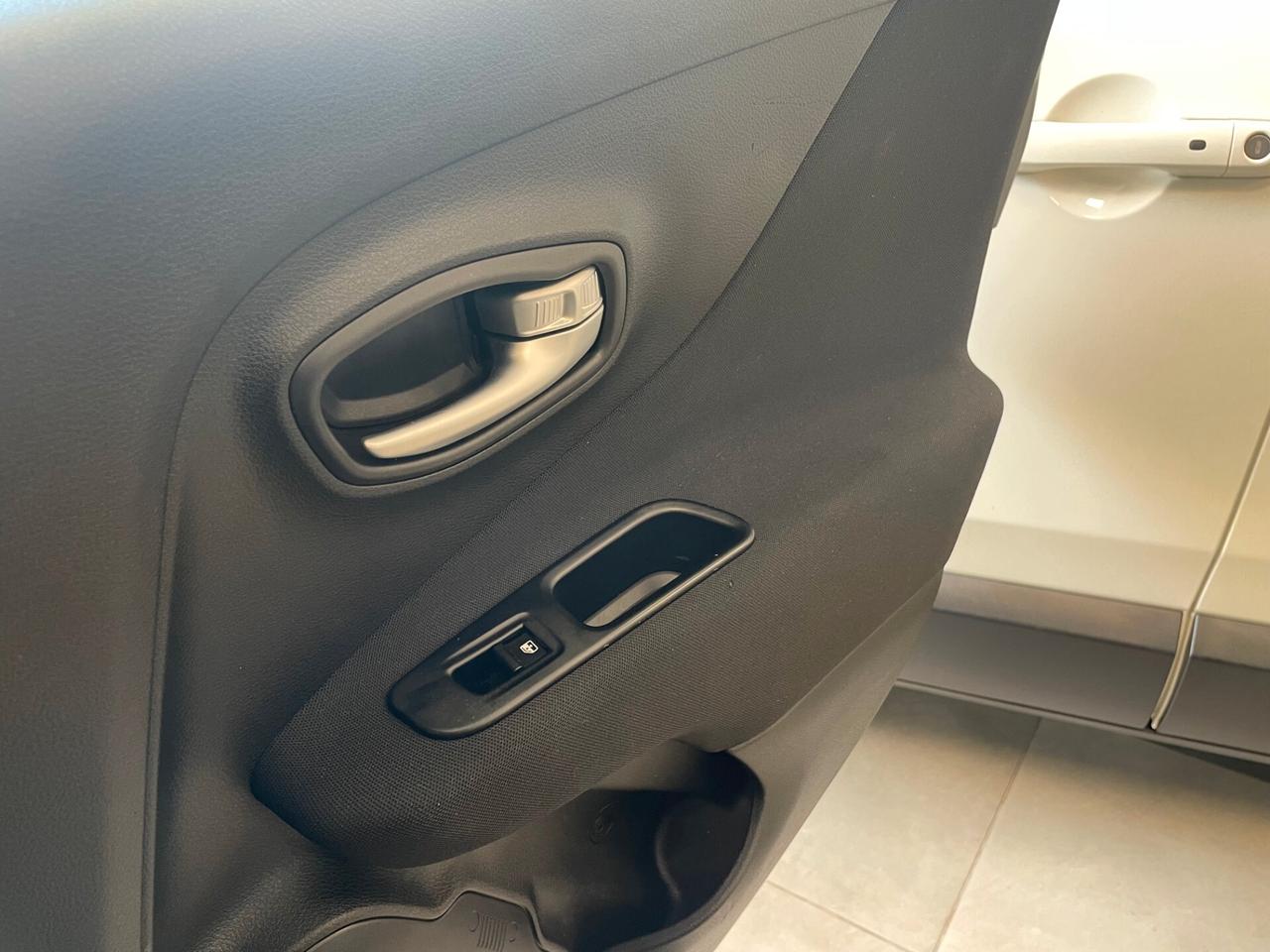 Jeep Renegade 1.6 Mjt 120 CV Longitude