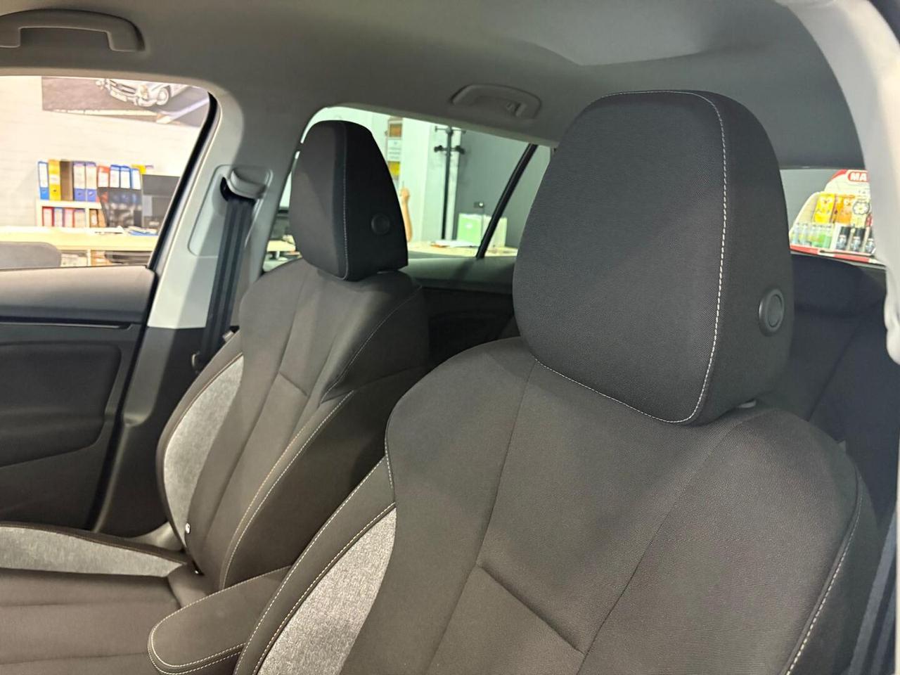 Skoda Kamiq 1.0 tsi Black Dots 95cv