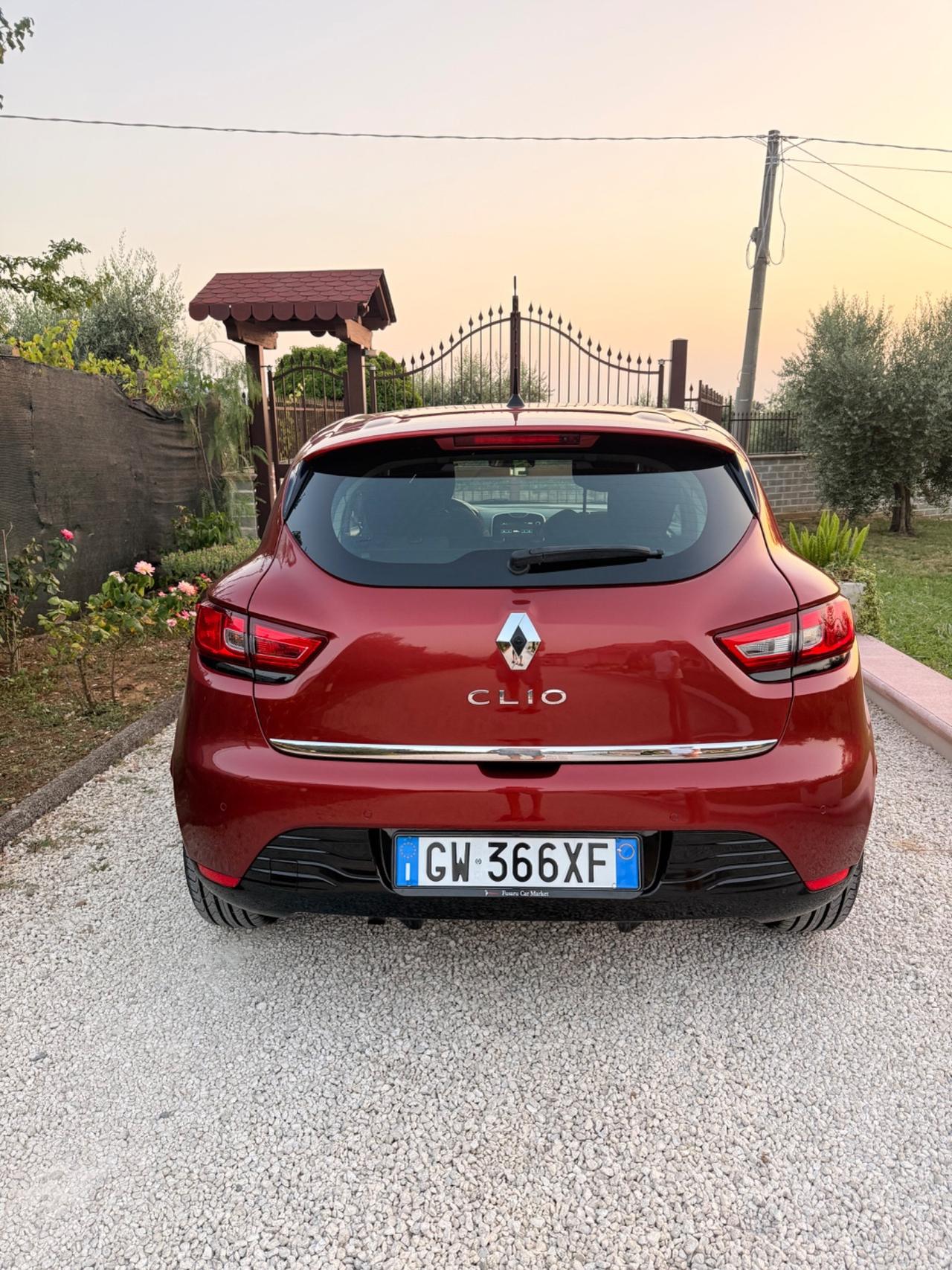 Renault Clio 1.2 75CV 5 porte Life