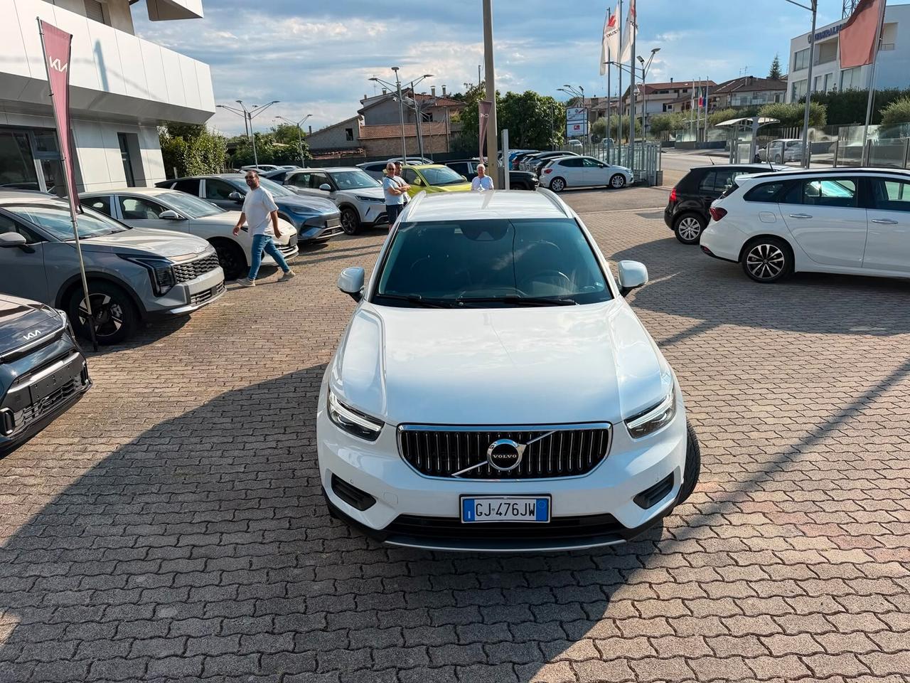 Volvo XC40 T4 Recharge Plug-in Hybrid automatico Essential
