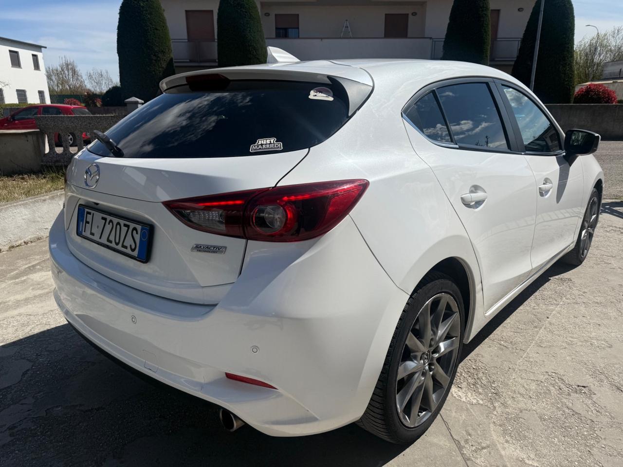 Mazda 3 1.5 Skyactiv-Diesel Euro 6B 11/2017 FULL