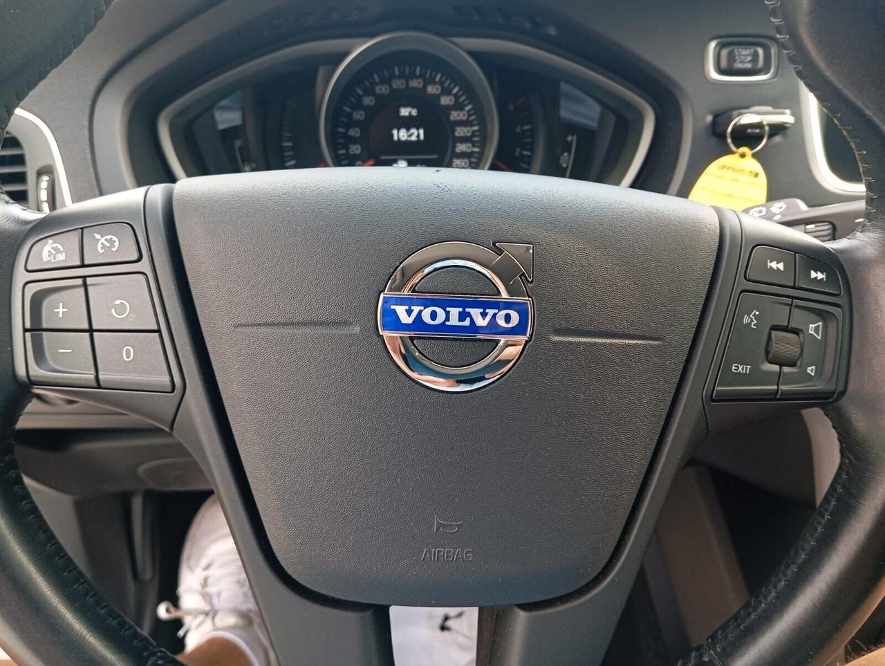 Volvo V40 " KM CERTIFICATI "