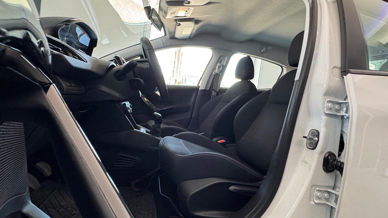 Peugeot 208 BlueHDi 75 5 porte Allure-2019