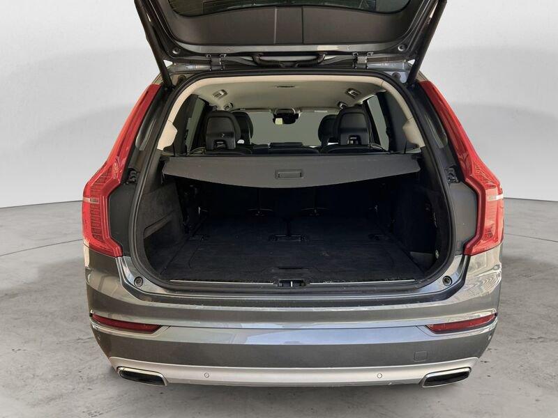 Volvo XC90 D4 190 CV Automatica Momentum 7 Posti N1 Autocarro 5 Posti