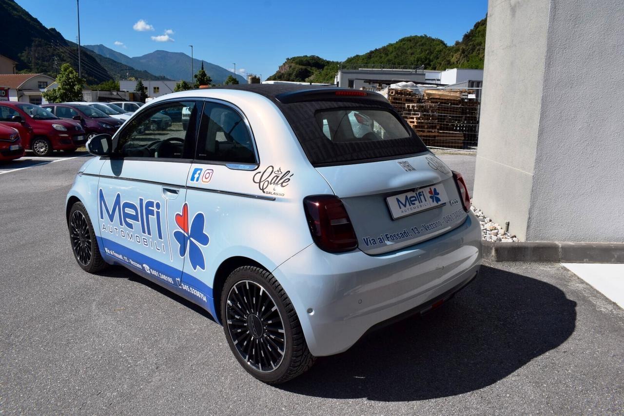 Fiat 500 Fiat 500e Cabrio La Prima