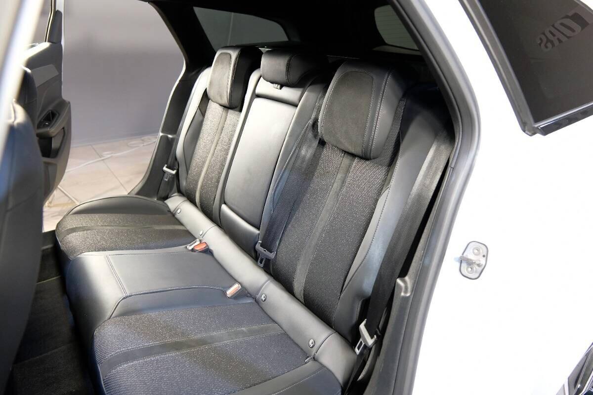 Peugeot 308 BlueHDi 130 S&S EAT8 SW GT