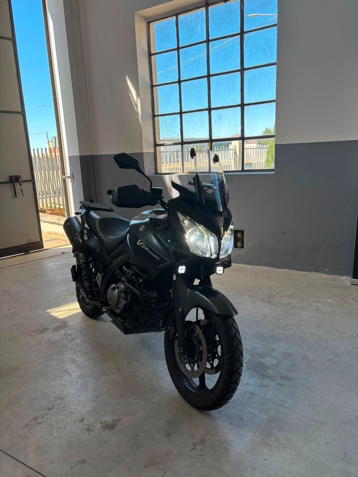 Suzuki V Strom DL 650