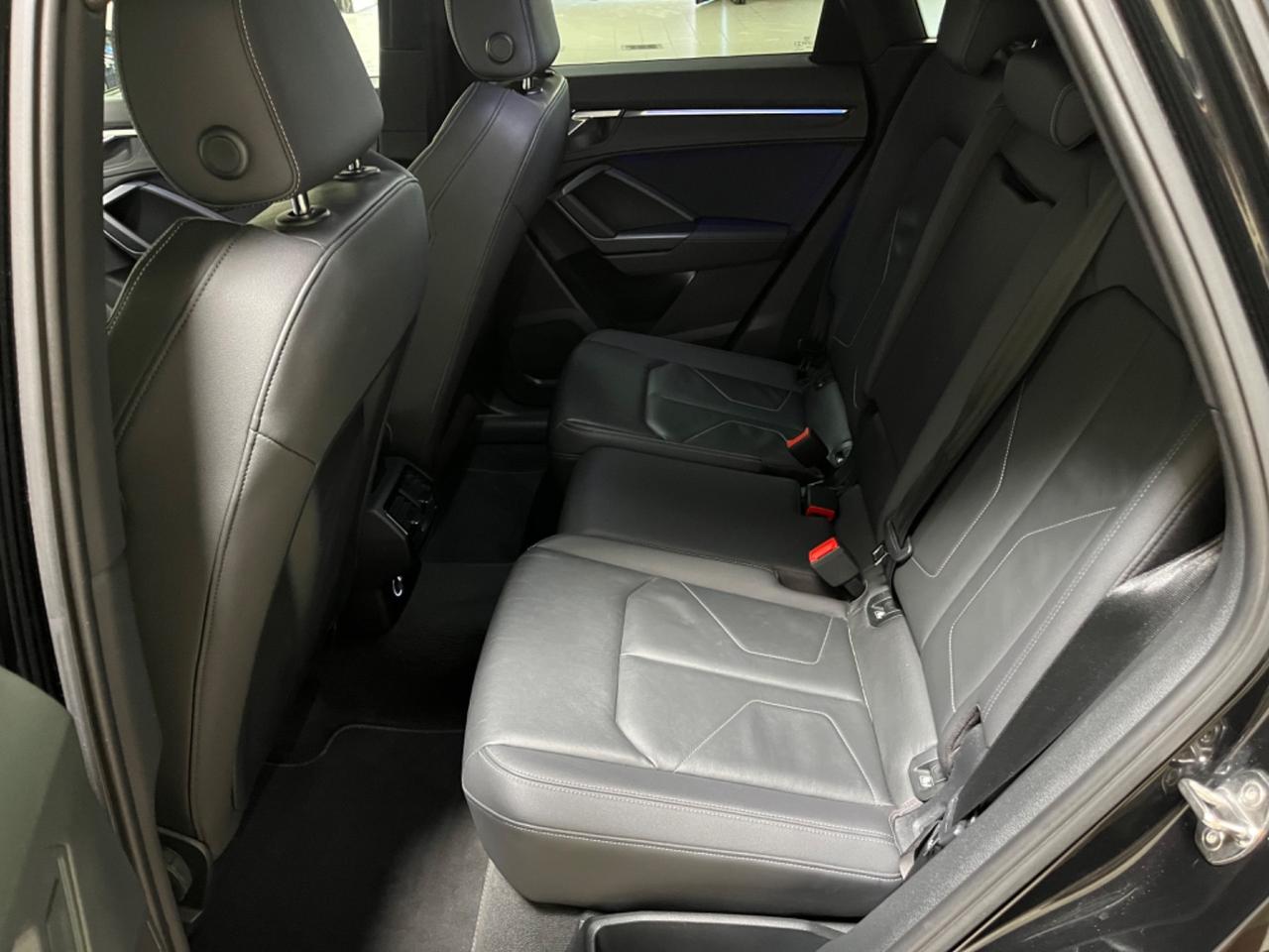 Audi Q3 35 TDI S tronic line edition