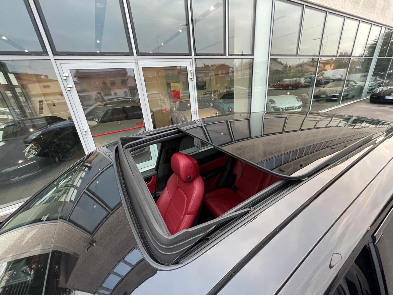 Porsche Cayenne 3.0 V6 E-Hybrid