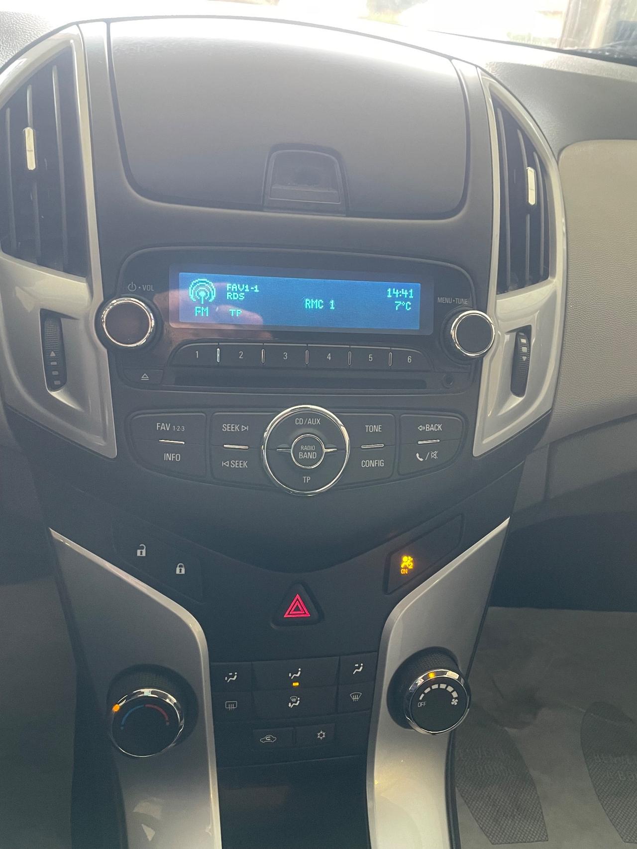 Chevrolet Cruze 1.6 5 porte LS - Nessun vincolo -