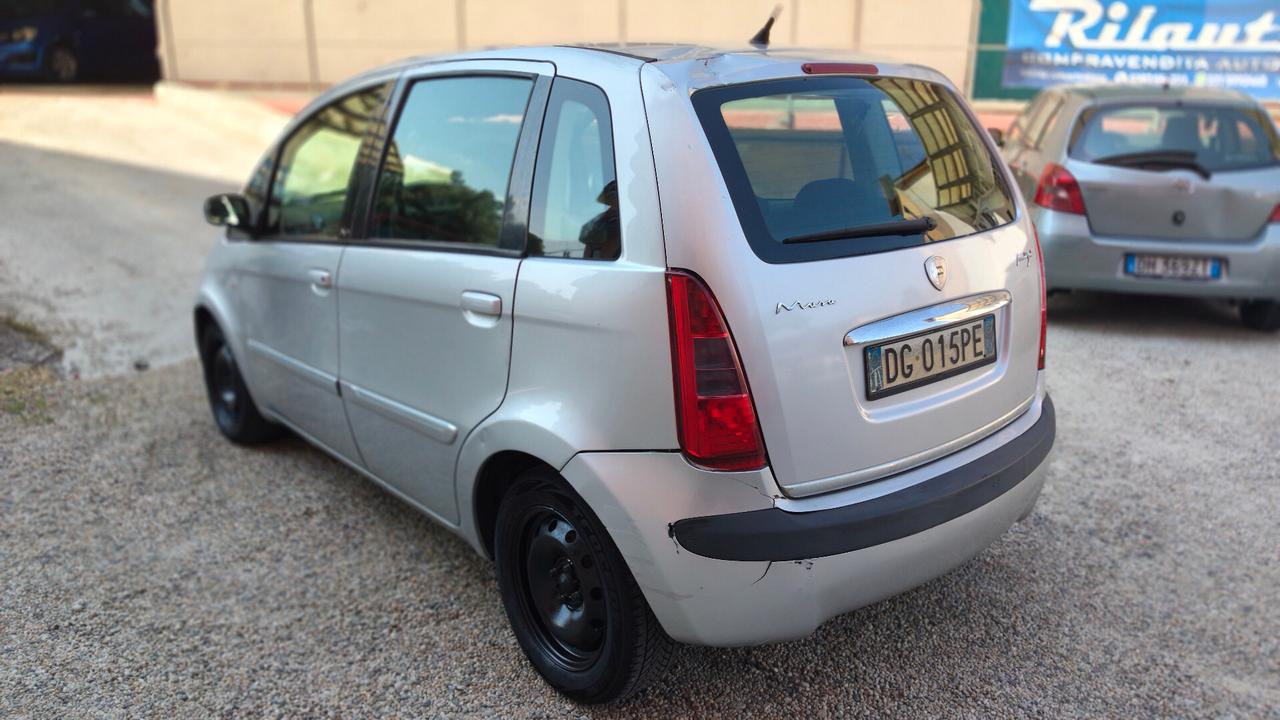 Lancia MUSA 1.3 Multijet 16V 90 CV Platino Plus