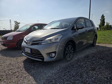TOYOTA VERSO 7 POSTI BENZINA!!