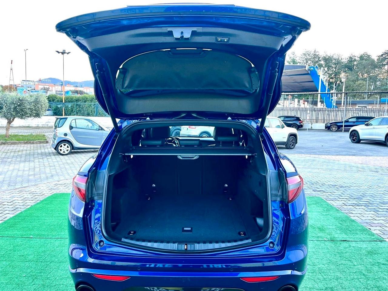 Alfa Romeo Stelvio 2.2 Turbodiesel 210 CV AT8 Q4 Veloce