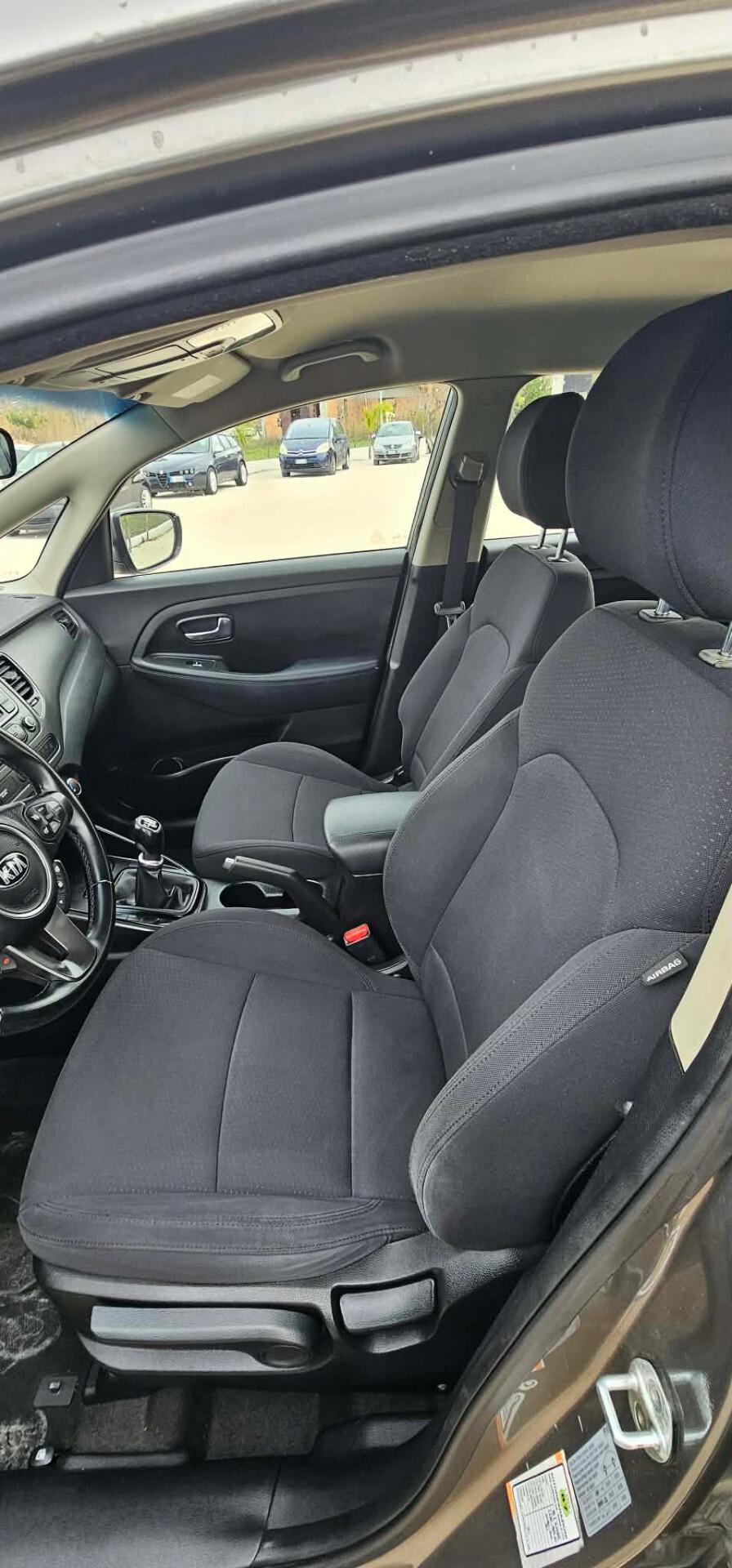 Kia Carens 1.7 CRDi 115 CV Cool