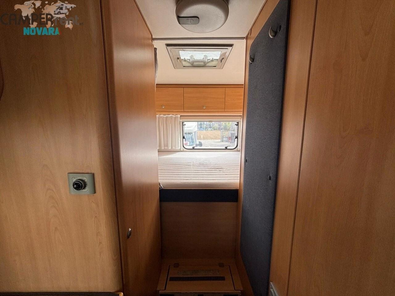 Knaus SUN TRAVELLER -MANSARDATO LETTO MATRIMONIALE IN CODA