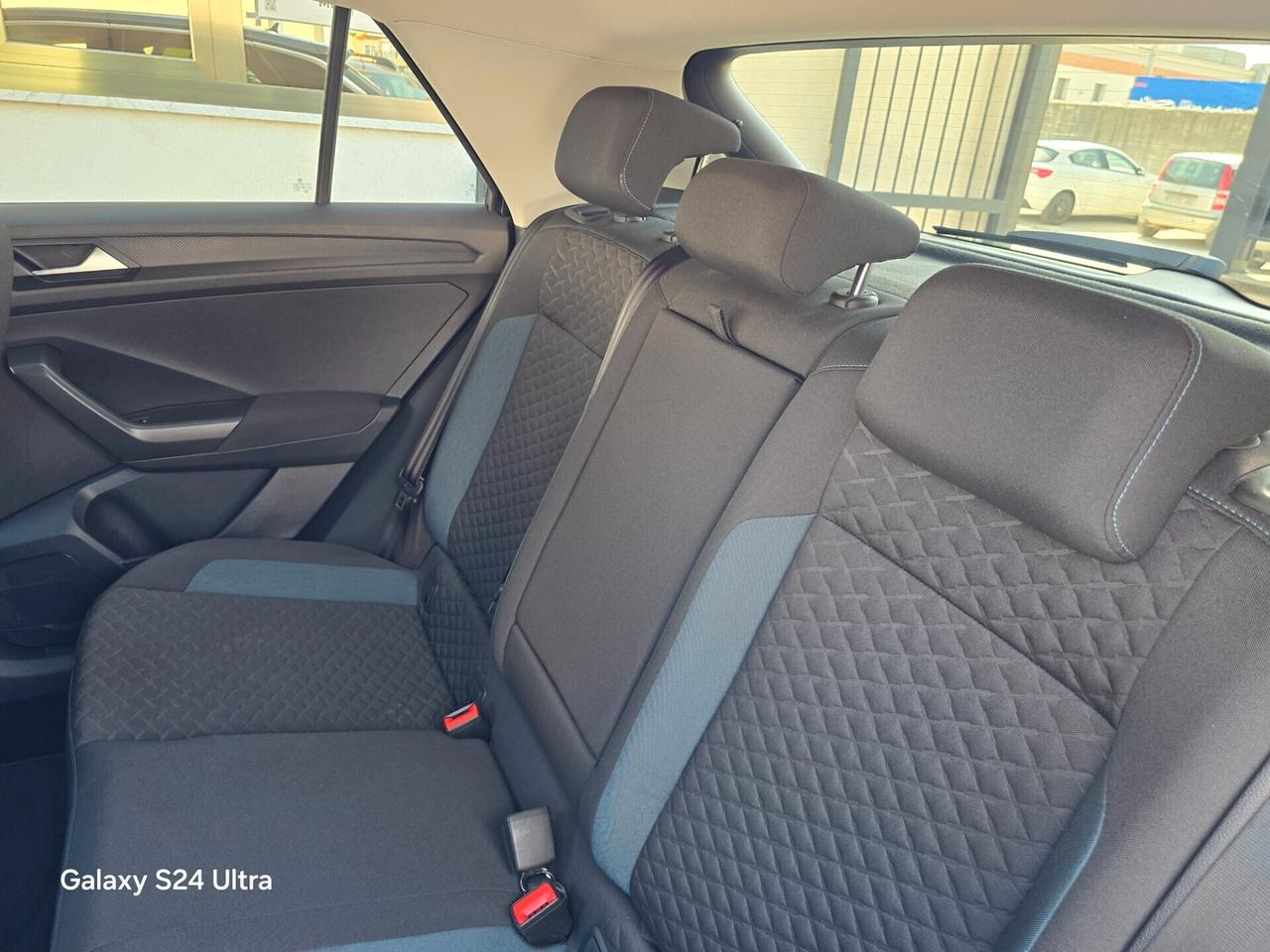 Volkswagen T-Roc 1.6TDI SCR 116CV IQ Drive BlueMotion Technology